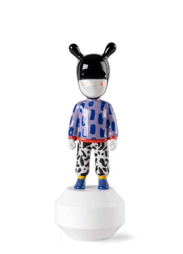 Scultura The Guest by Camille Walala - Little. Serie Numerate