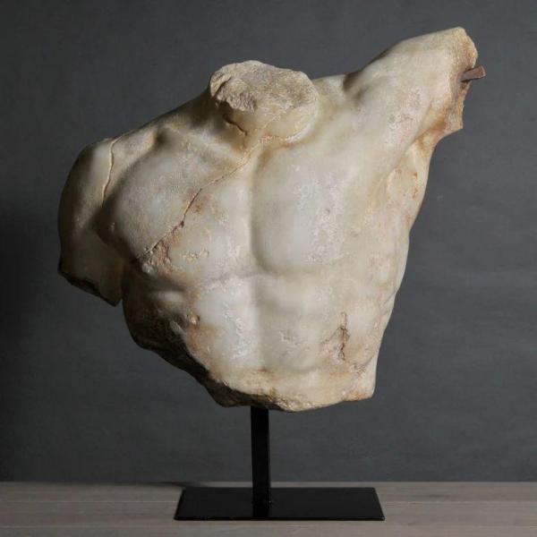 Gladiatore combattente (Agasias- Louvre)